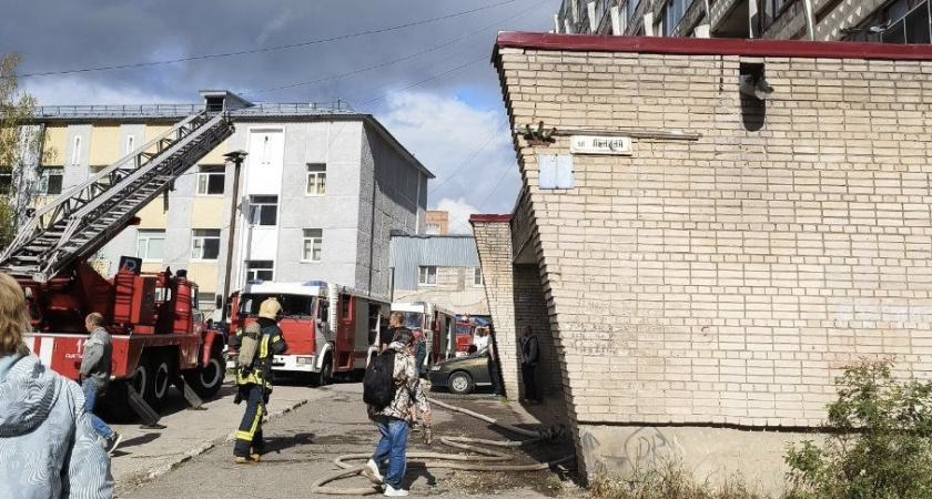 Прокуратура заинтересовалась пожаром в одном из сыктывкарских общежитий