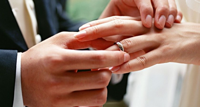 Косметологи ожидают "наплыва" клиентов: в Коми 167 пар выбрали "красивые" даты для брака
