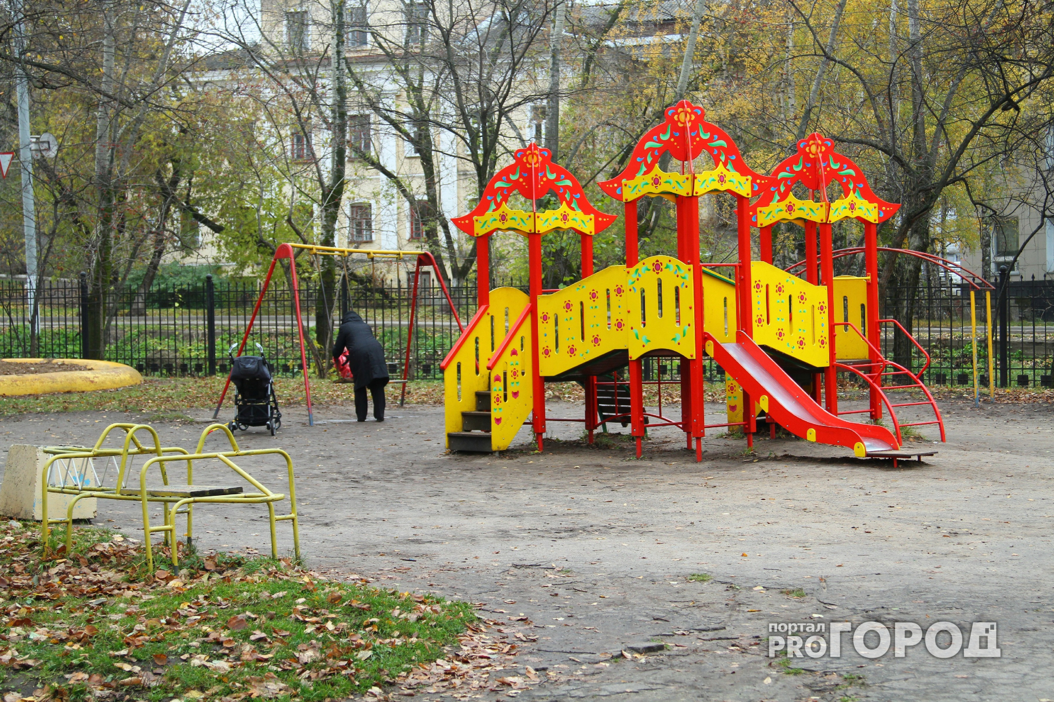 В Сыктывкаре из-за угрозы взрыва оцепили детскую площадку