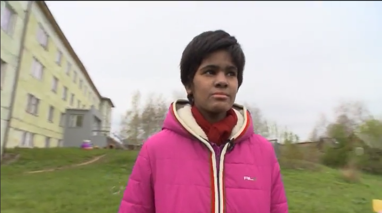 Девочка с болезнью "бабочки" из Коми ищет родителей через федеральный телеканал