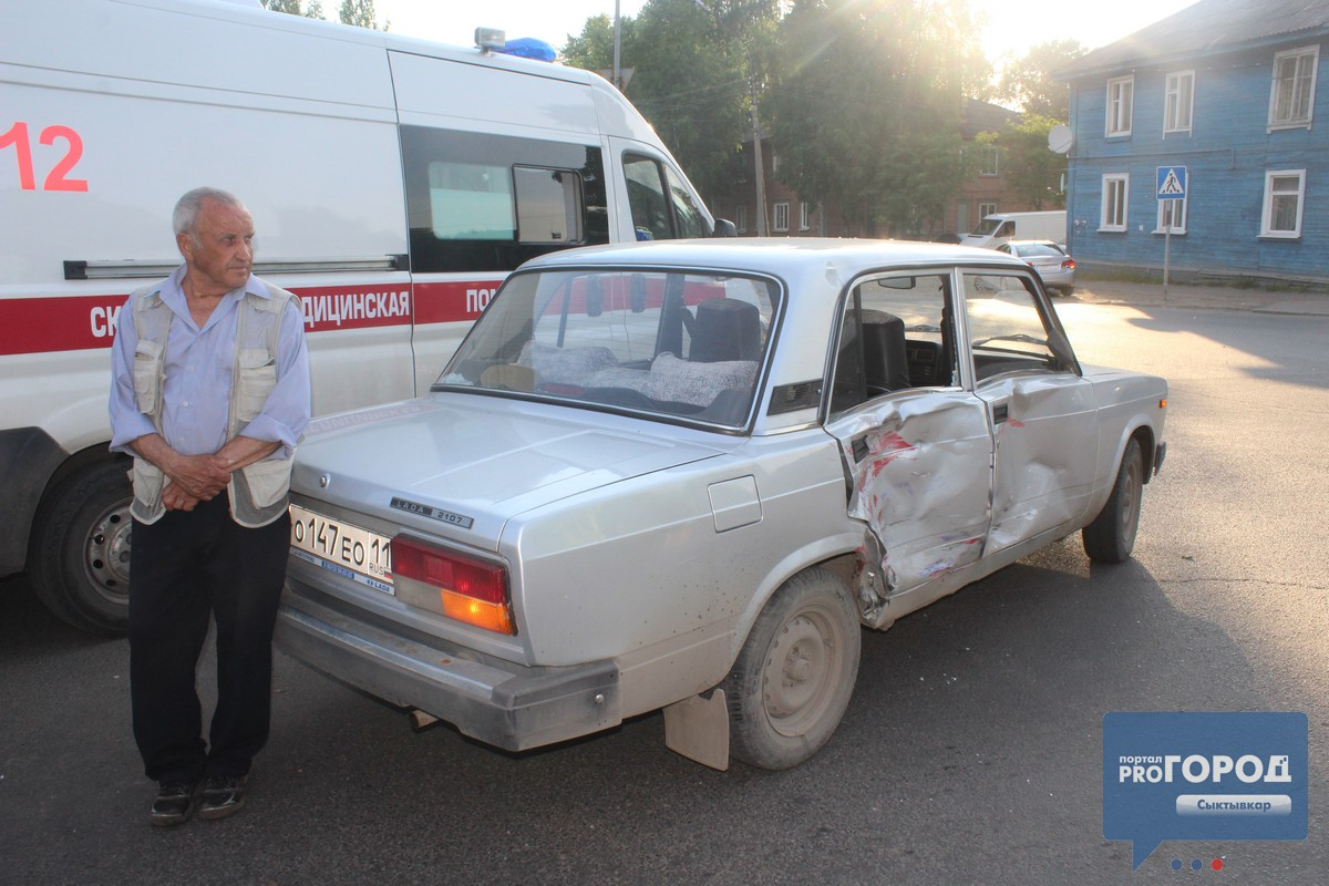 Водитель "семерки" рассказал, как столкнулся с мотоциклом в центре Сыктывкара