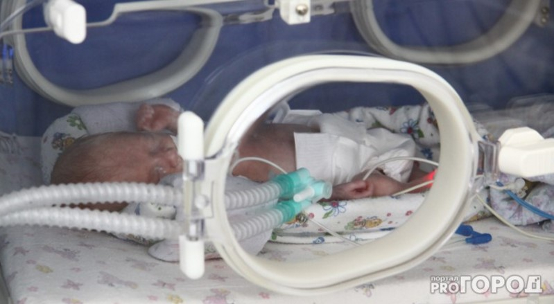 В Екатеринбурге разъяренная женщина-врач разбила младенцу голову о пеленальный столик