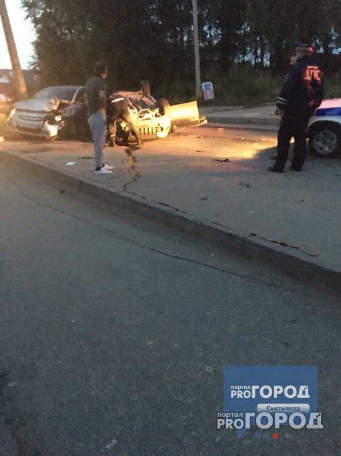 Появились фото ДТП в Сыктывкаре, где погиб водитель «Лады Калины»
