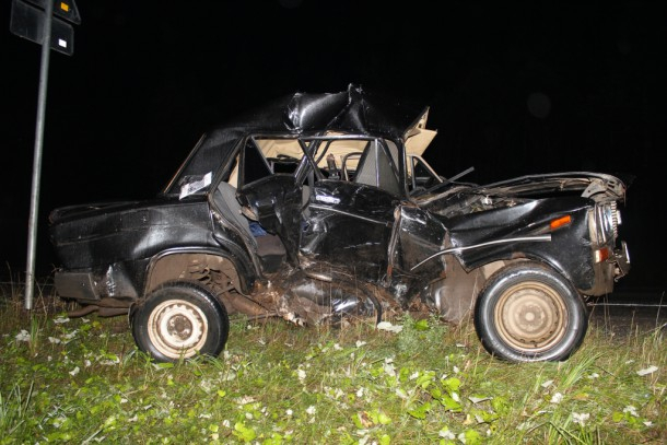 В Коми автоледи всмятку разбила две машины