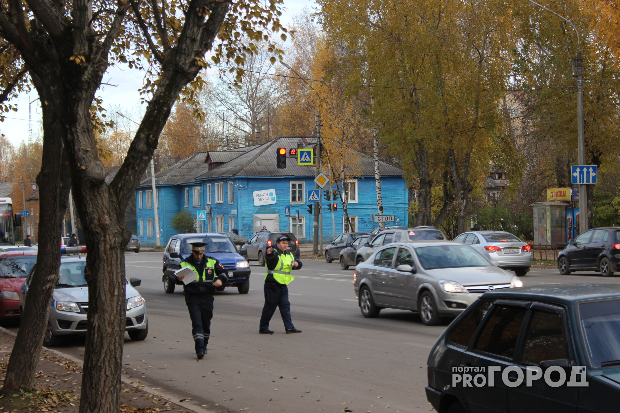 «Мама, папу забирает полиция!»: в Сыктывкаре инспекторы ГИБДД устроили охоту на водителей