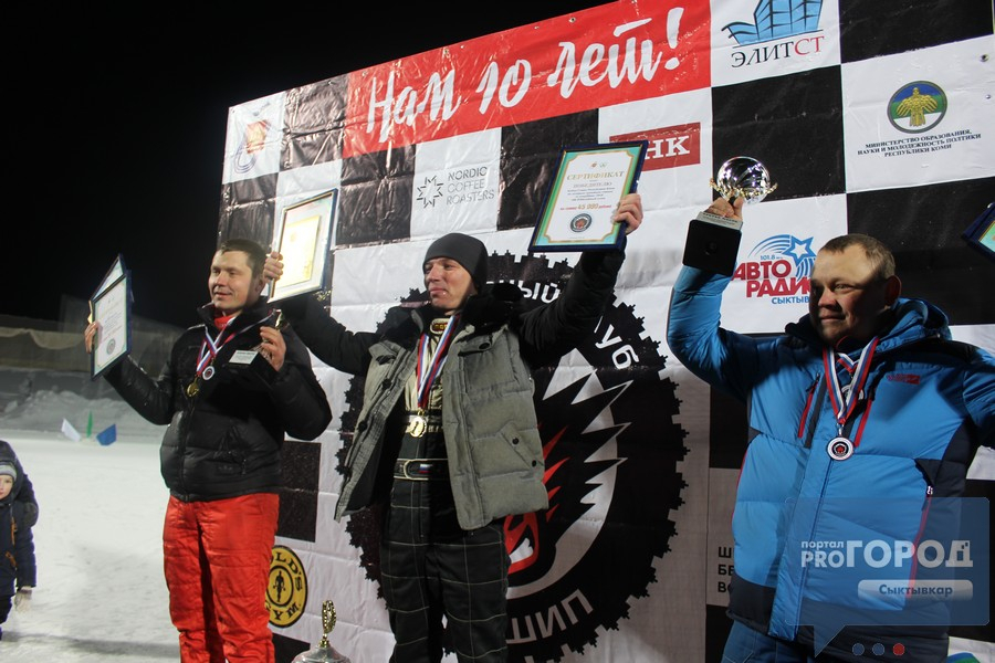 В Сыктывкаре в финале ледовых гонок «СуперШип» спортсмены грязно фолили ради победы