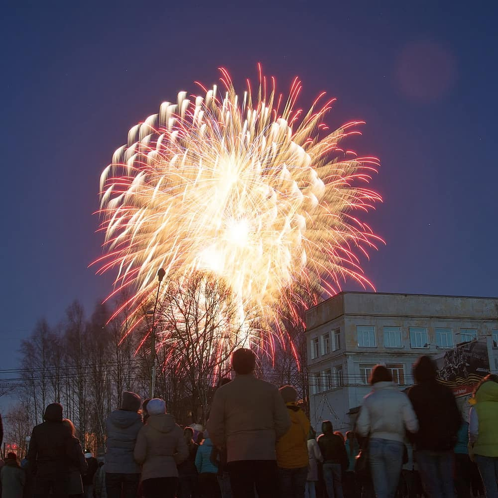 Салют на День Победы глазами жителей Сыктывкара: лучшие фото и видео из Instagram