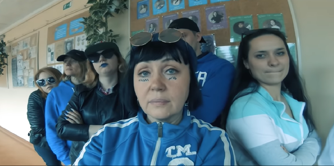 «Эщкере, зашквар и антихайп»: директор школы в Сыктывкаре записала пародию на тренды (видео)