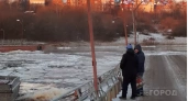 В Сыктывкаре сегодня демонтируют мост в Заречье в связи с началом ледохода