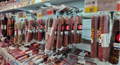 Внутри красители и антибиотики: Роскачество назвало марки колбасы, которые лучше не покупать