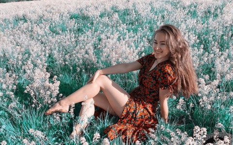 Короткие платья и улыбки: восемь эффектных фото сыктывкарских красавиц из Instagram