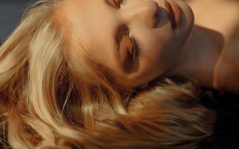 Дерзкие образы и изящные силуэты: пять снимков сыктывкарских красавиц из Instagram