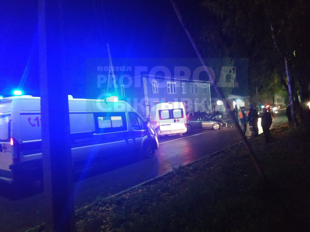 Появились подробности жестких ночных ДТП в Сыктывкаре