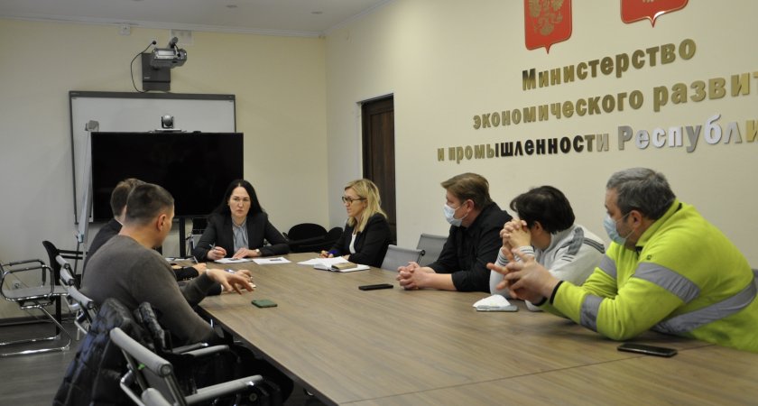 Минэкономики Коми обсудит с «Яндексом» проблемы сыктывкарских таксистов