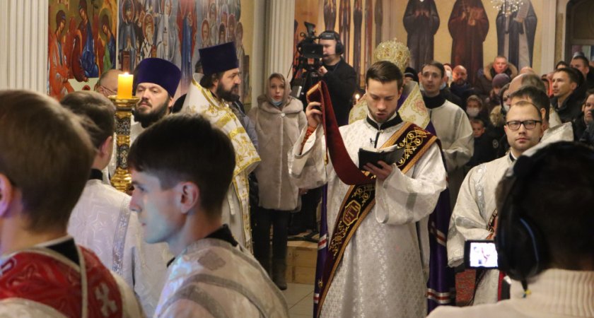 Выяснилось, нужен ли QR-код для посещения рождественской службы в Сыктывкаре