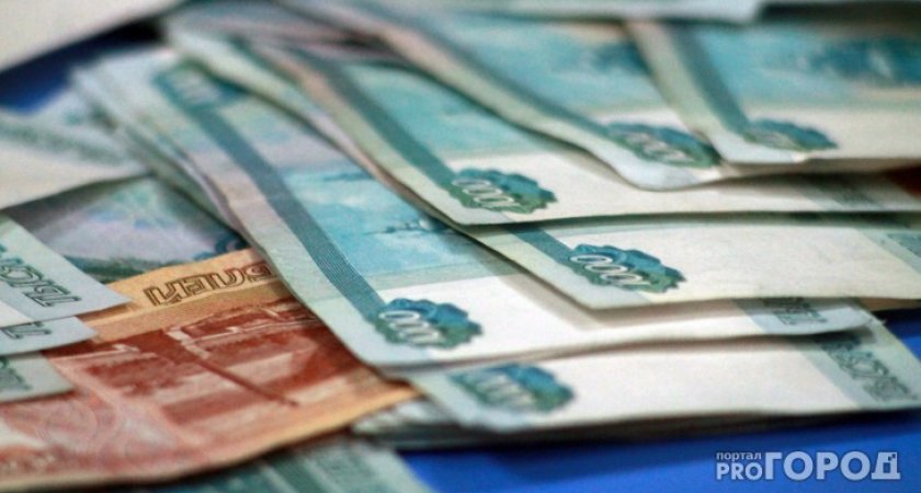 В Коми появились десятки вакансий с зарплатой от 150 000 рублей