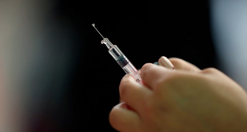 Не «ковидом» единым: какие прививки нужно делать взрослым