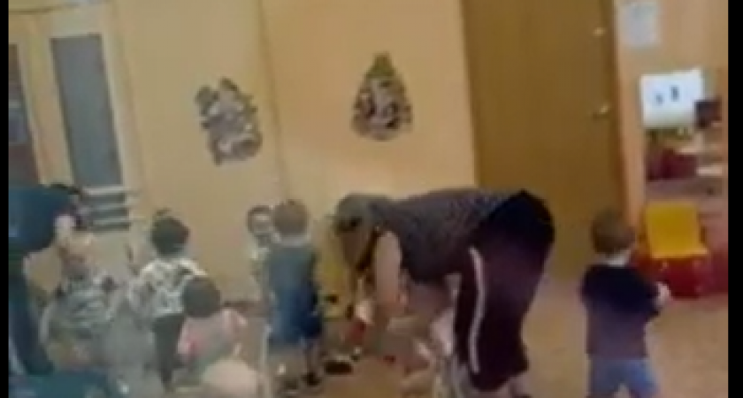 Сыктывкарка запечатлела на камеру издевательства над детьми в детском саду