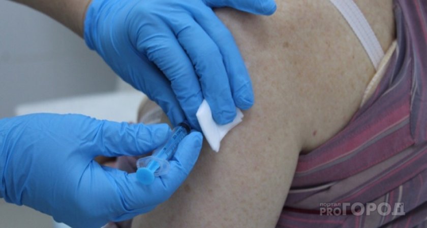 Минздрав зарегистрировал вакцину от коронавируса для подростков