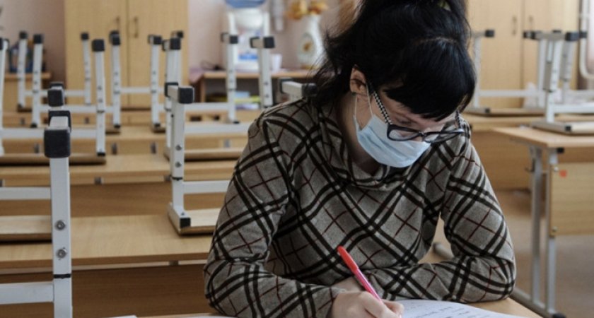 В Сыктывкаре учителям, отстраненным из-за прививок, отказали в компенсации