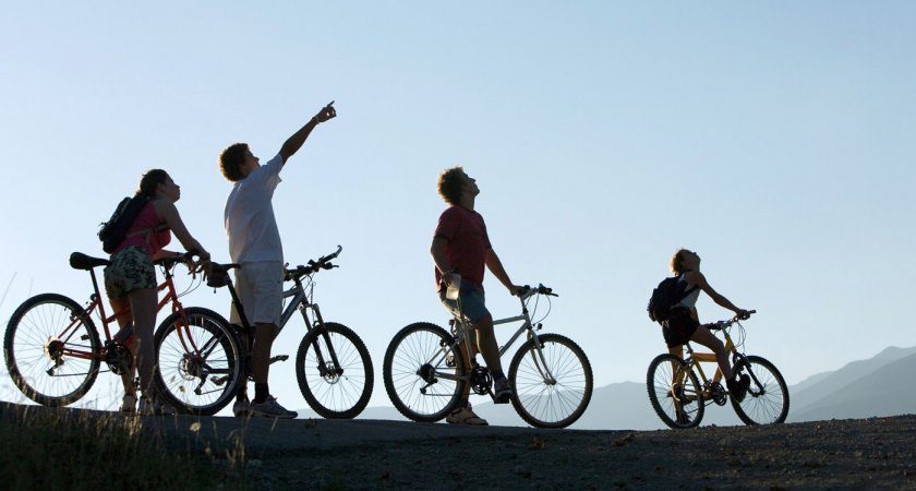 Овнам стоит быть активнее,  а Девам захочется грустить: гороскоп на 12 июня