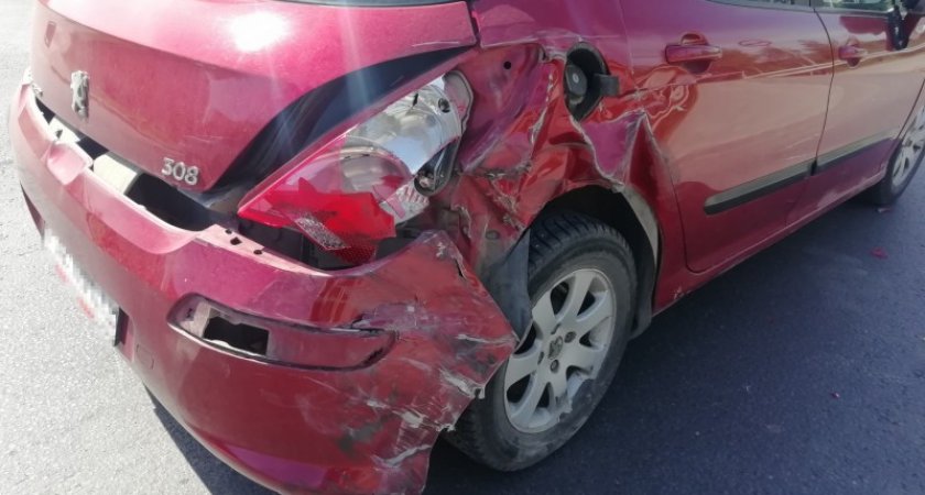 Беременная сыктывкарка пострадала в ДТП на объездной