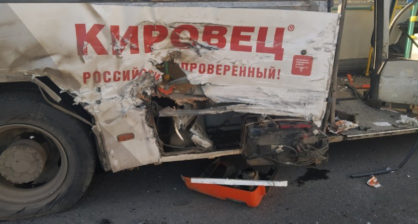 Выяснилось, как пострадавшие в ДТП с автобусом и КамАЗом могут получить страховые выплаты