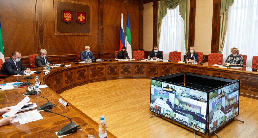 Новый закон заставит Власти Коми активно вести соцсети и быстро отвечать на вопросы