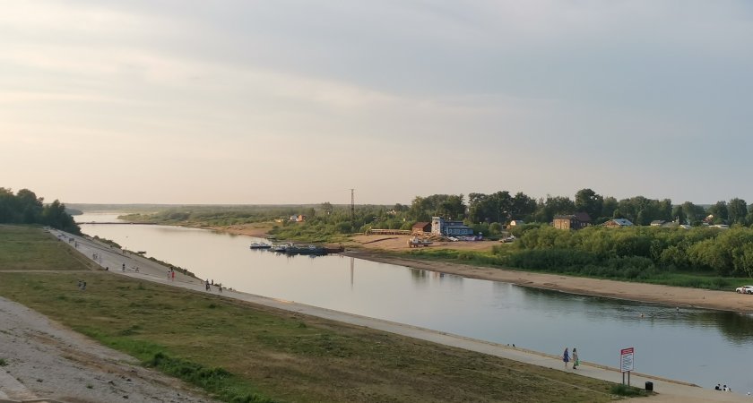 Мужчина попытался переплыть реку от Сыктывкара к Заречью и утонул