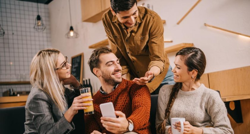 Близнецы будут притягивать людей, а Рыбы достигнут высот: гороскоп на 14 июля