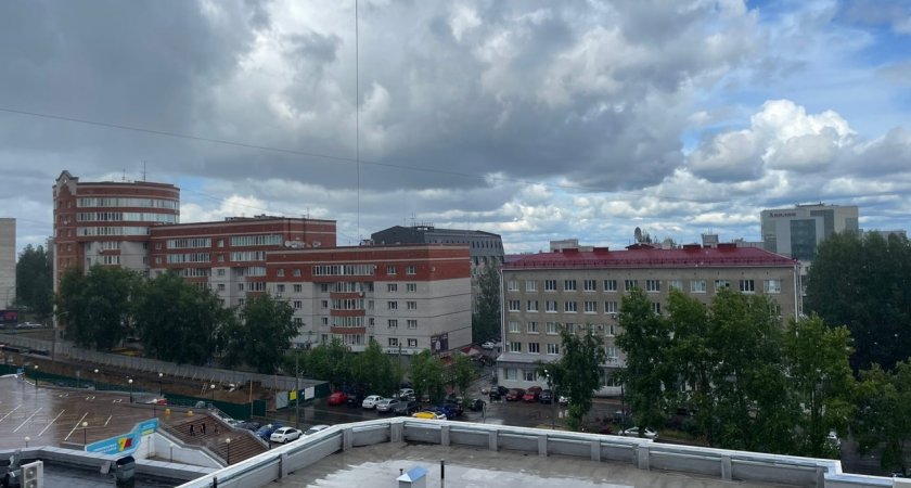 Бесконечный дождь и потопы: в Коми объявлено штормовое предупреждение