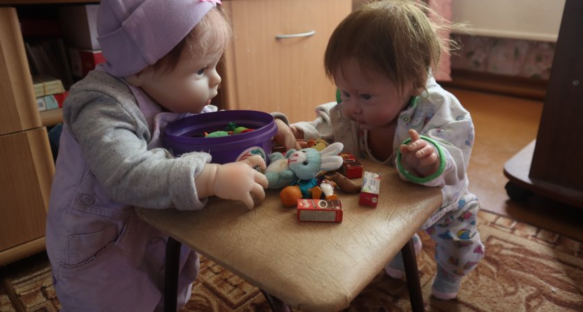 Сыктывкарка создает кукол, похожих на живых младенцев