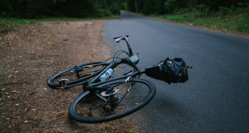 На трассе в Коми нашли мертвого велосипедиста