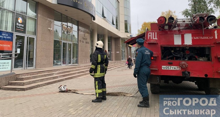 В центре Сыктывкара эвакуировали здание отеля