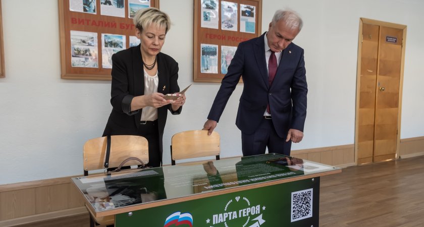 При поддержке Депутата Госсовета Руслана Магомедова в Воркуте открыли "Парту героя"