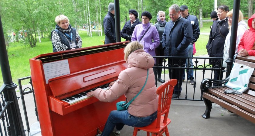 Линкольн парк на пианино