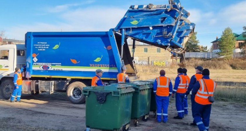 В Коми выбрали лучших водителей мусоровозов