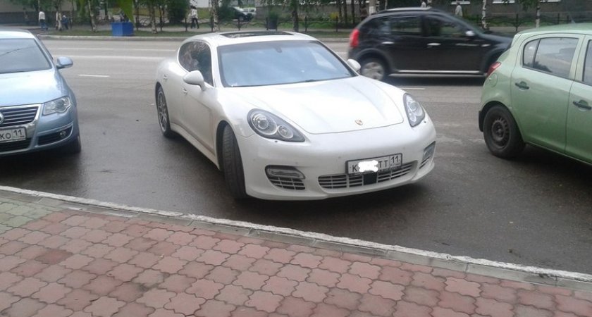 Верховный суд раскрыл, какой автомобиль можно считать роскошью