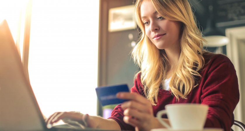 Жители Коми смогут купить смартфон с оплатой частями