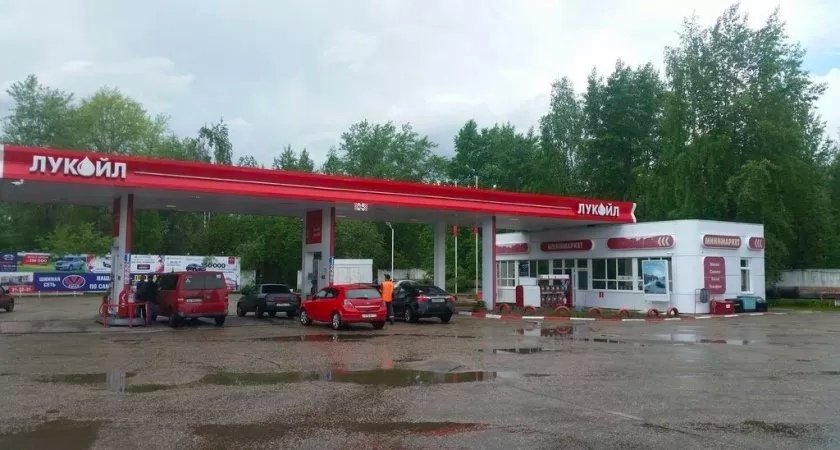 В Республике Коми снизилась цена на бензин