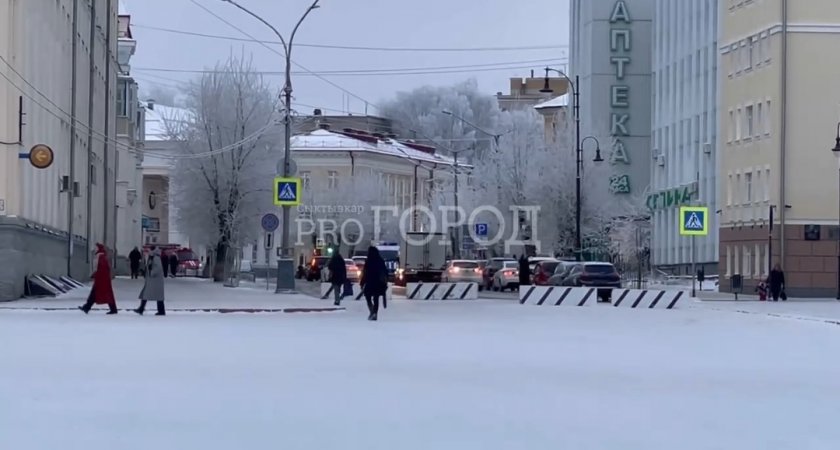 В Сыктывкаре эвакуировали еще два здания