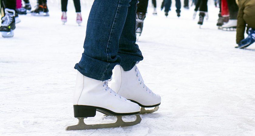 Где в Сыктывкаре можно бесплатно покататься на коньках