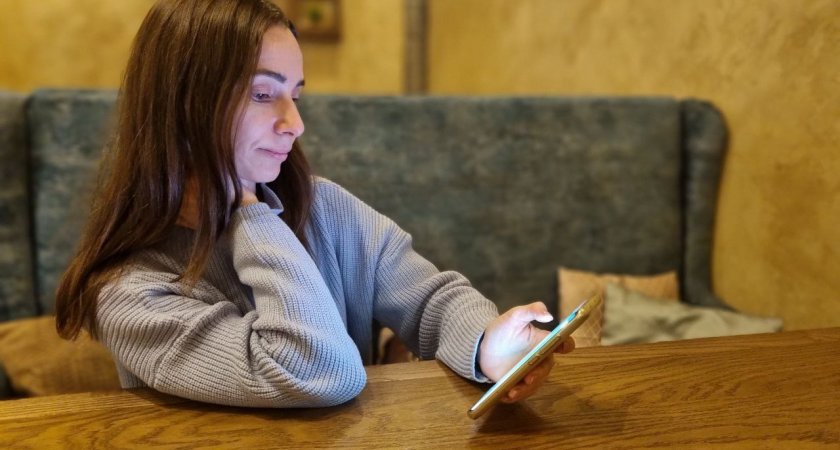  Акцент на смартфоны и онлайн-чтение: чем запомнится 2022 жителям Коми