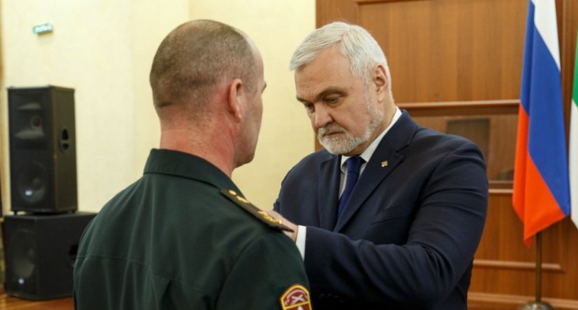 Глава Коми вручил государственные награды участникам специальной военной операции