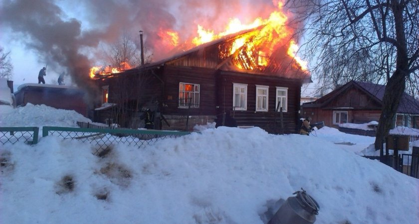 "Зачистка, по ходу": с начала года в сыктывкарском Лесозаводе произошло шесть пожаров