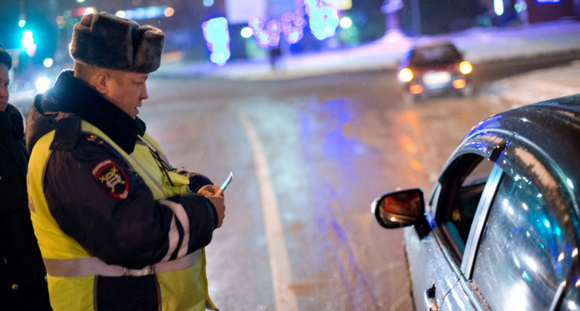 Жителям Коми рассказали, как получить награду за сообщение о нарушении на дороге