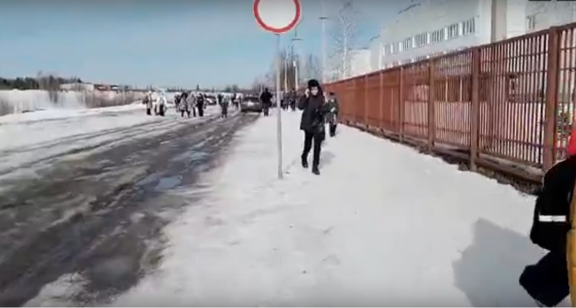 В Коми из-за угрозы теракта эвакуировали школу