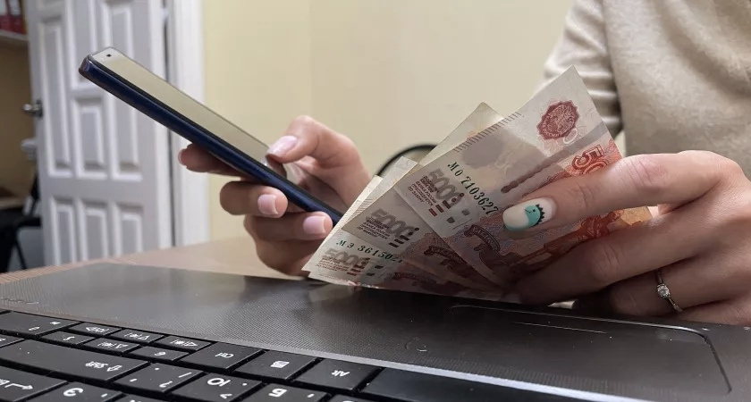 Сыктывкарского пенсионера обманули лже-инвесторы на более 7 миллионов рублей