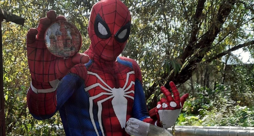 "Нужно убрать 93 участка": сыктывкарский супергерой Чистомен открыл новый сезон