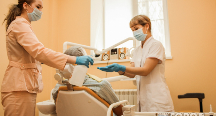 В одном из районов Коми начали массово увольняться стоматологи 